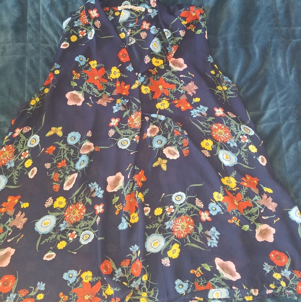 Floral top